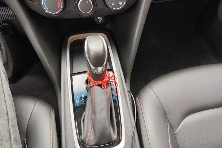 Used Chevrolet Monza 2020 Light Hybrid Redline 320T Dual-Clutch Thrilling Edition
