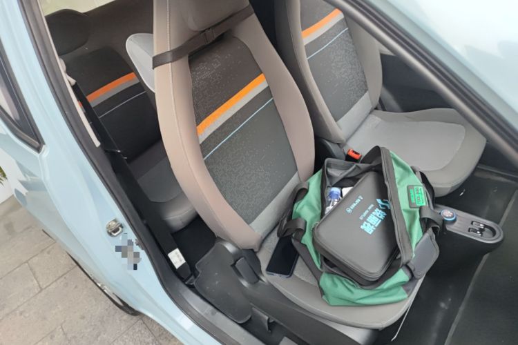 Used Wuling Hongguang MINIEV 2020 Zizai Version Lithium-NMC Right Front Seat