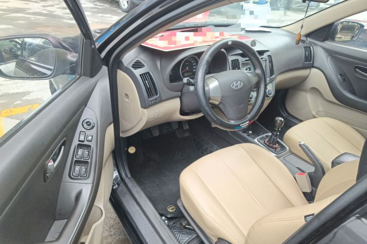 Used Hyundai Celesta 2015 1.6L Manual Comfort Model Driver Seat