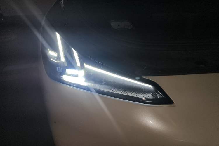 Used Hyptec GT 2023 560 Rear-Drive Seven-Wing Edition
