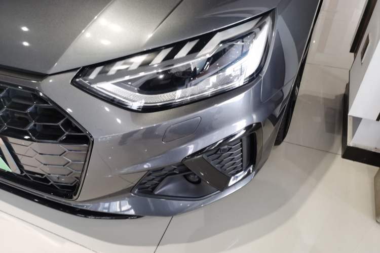 Used Audi A4L 2022 45 TFSI quattro Prestige Dynamic Edition
