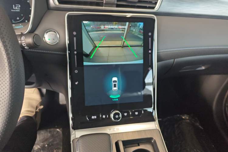 Used Roewe RX5 2023 PLUS 330TGI Automatic Trendsetting Smart Edition