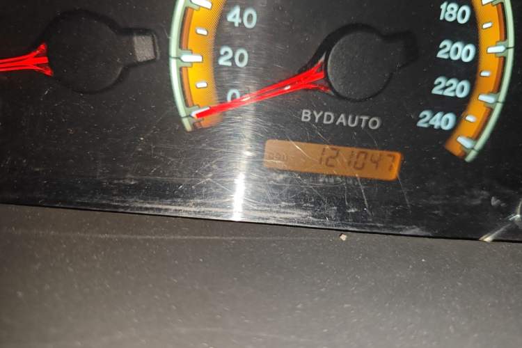 Used BYD F3 2014 1.5L Manual Luxury Model Odometer Close Up