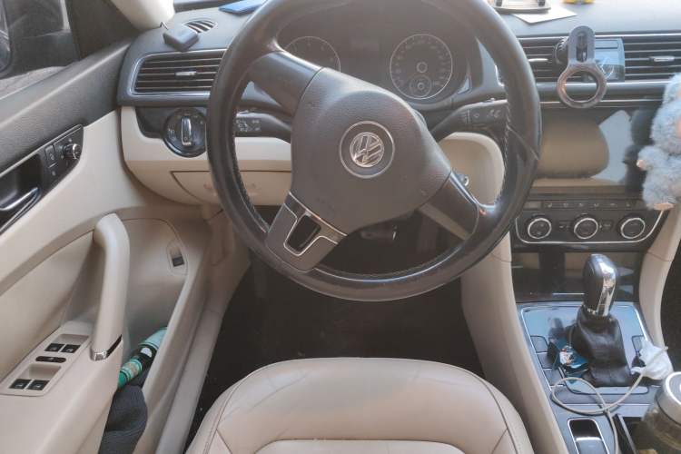 Used Volkswagen Passat 2014 1.8TSI DSG Prestige Edition