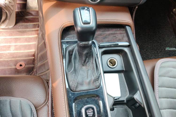 Used Volvo S90 2018 T4 Zhiyuan Edition
