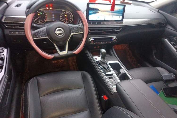 Used Nissan Teana 2022 2.0L XL-TLS Enjoyment Edition Center Console