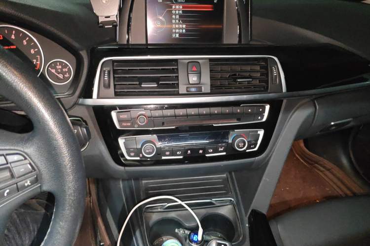 Used BMW 3 Series 2017 320Li Fashion Model
