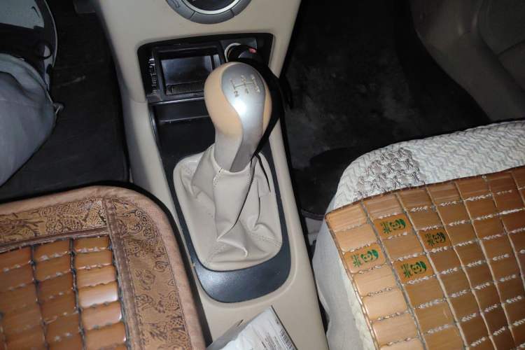 Used Chery Fengyun 2 2010 Hatchback 1.5L Ambition Model