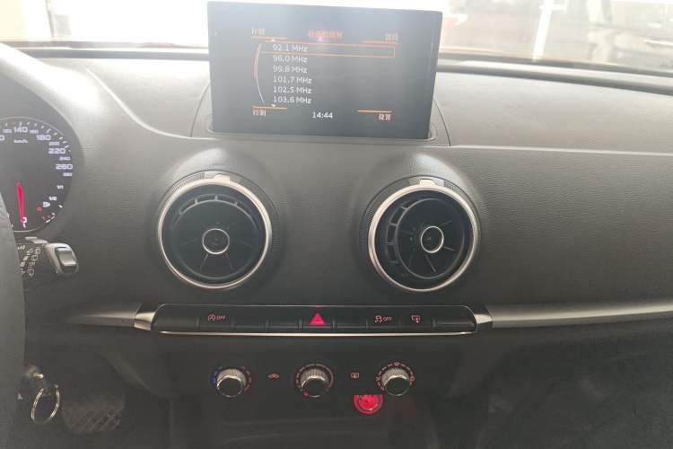 Used Audi A3 2014 Sportback 35 TFSI Automatic Ambition Edition
