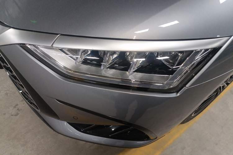 Used BYD Han 2023 DM-i Champion Edition 121KM Prestige Model
