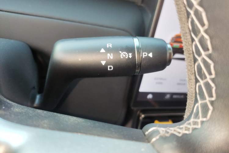 Used iCAR V23 2025 401 Two-Wheel Drive Intelligent Driving Version Gear Lever