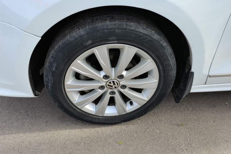 Used Volkswagen Sagitar 2016 230TSI 25th Anniversary Edition
