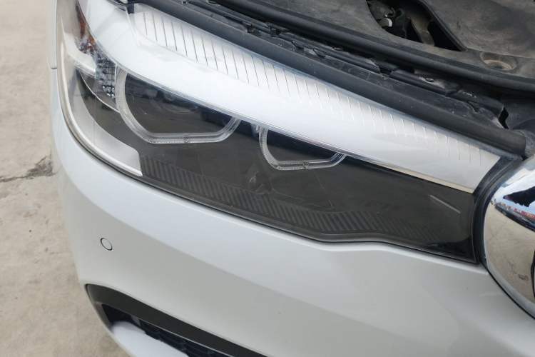 Used BMW 5 Series 2018 530Li Leading Model M Sport Package
