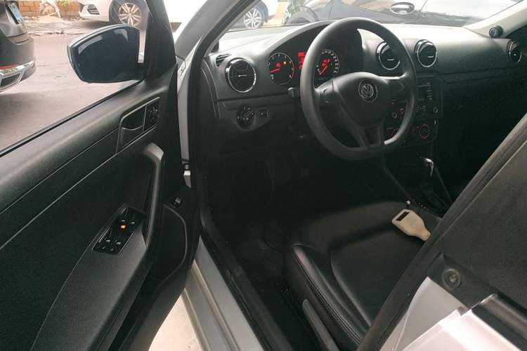 Used Volkswagen Jetta 2017 1.5L Automatic Fashion Model