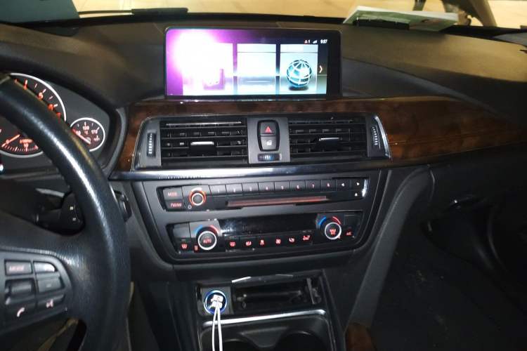 Used BMW 3 Series 2015 320Li Fashion Model