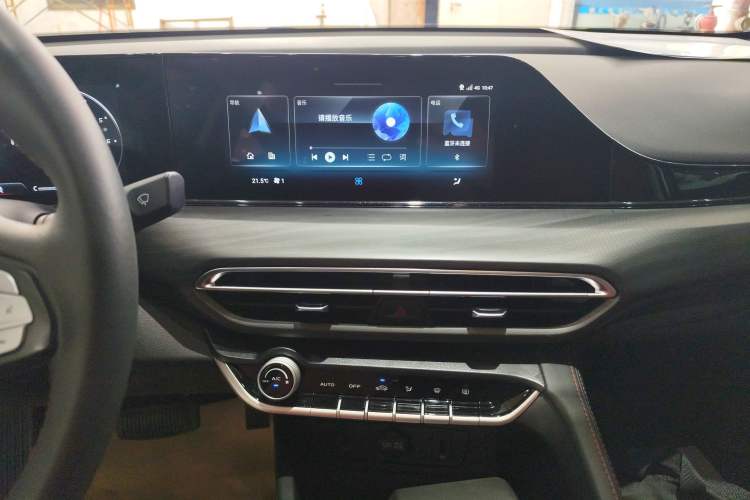 Used CHANGAN Eado 2020 PLUS Blue Whale NE 1.4T GDI DCT Flagship Model Audio And AC Panel