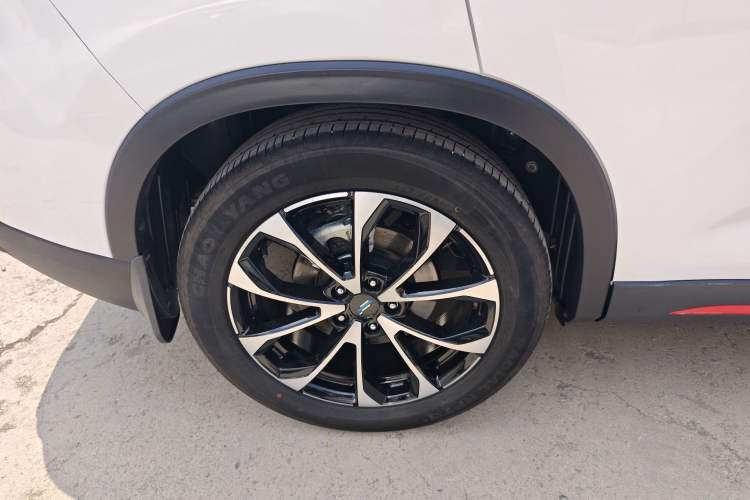 Used CHANGAN OSHAN X7 PLUS 2023 Enjoy Edition 1.5T Automatic Prestige 7-Seater Exterior 5