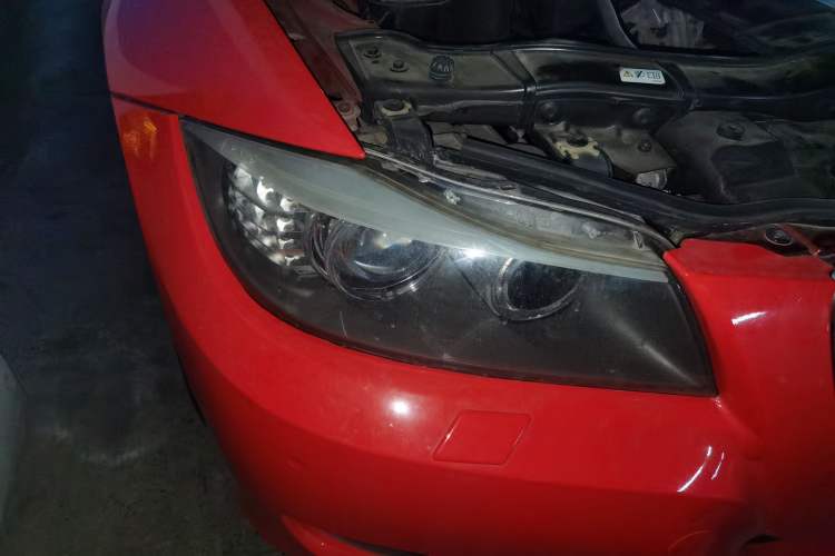 Used BMW 3 Series 2010 320i Luxury Model
