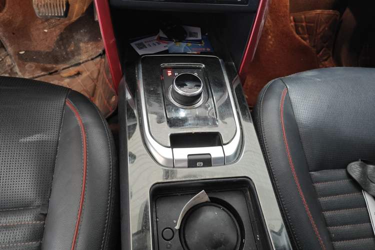 Used Land Rover Discovery Sport 2019 240 PS SE Dynamic Version China VI Standard