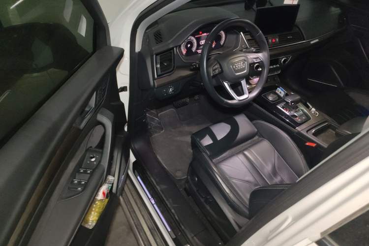 Used Audi Q5L 2022 Updated 45T Prestige Dynamic Edition Driver Seat