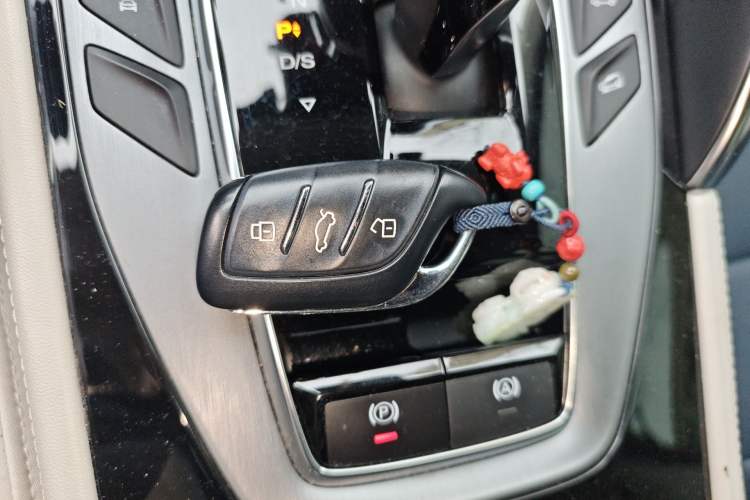 Used MG Pilot 2021 300TGI Automatic Two-Wheel Drive Trophy Prestige Edition