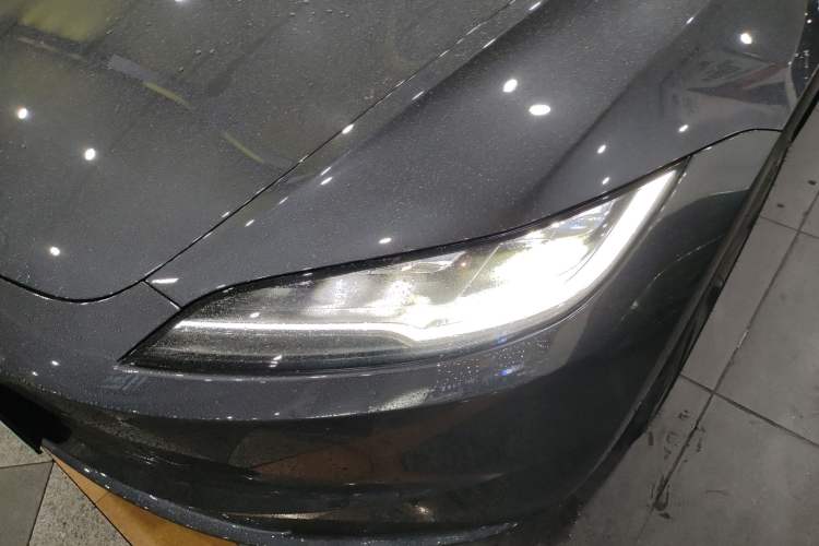 Used Tesla Model 3 2023 Rear-Wheel-Drive Version
