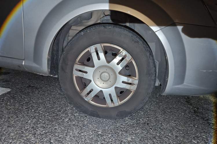 Used Buick Excelle 2013 1.5L Manual Classic Model
