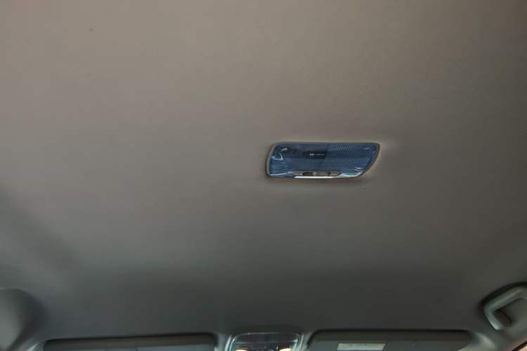 Used Haval H6 2016 Upgraded Model 1.5T Manual Two-Wheel Drive Urban Version
