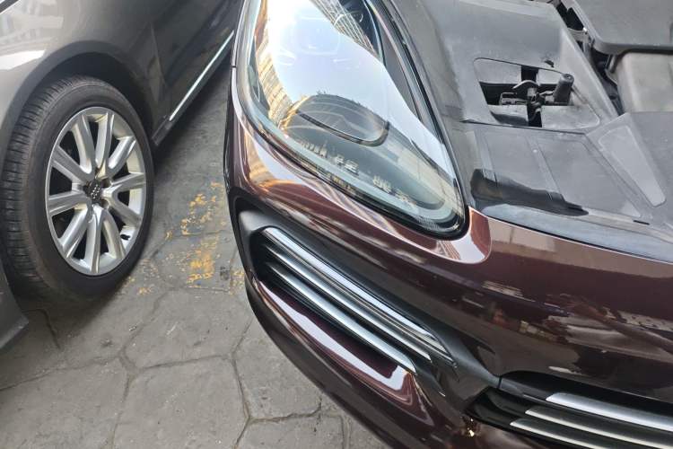 Used Porsche Cayenne 2019 Cayenne 3.0T Right Front Headlight