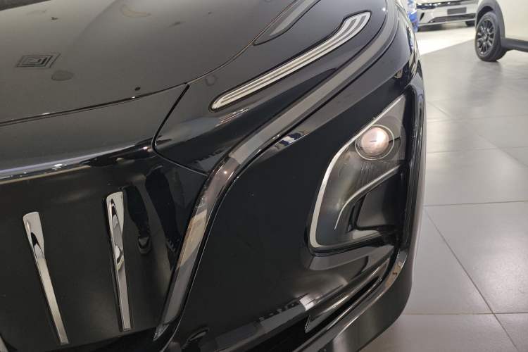 Used Hongqi E-QM5 2024 500km Range Edition
