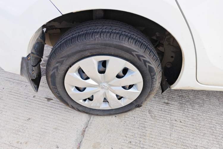 Used Toyota YARiS L Zhi Xuan 2016 Revised 1.3E Manual – Charming Edition