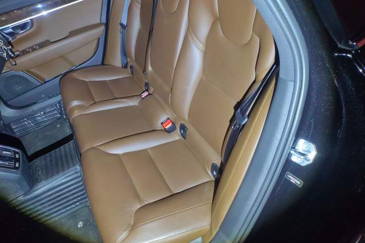 Used Volvo S90 2018 T5 Zhiyuan Edition