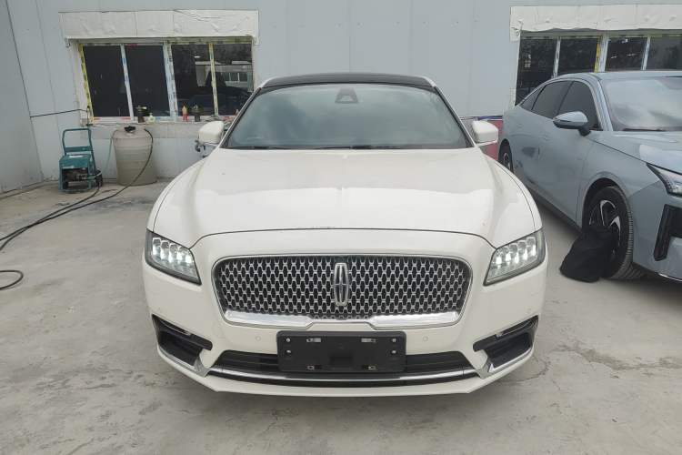 Used Lincoln Continental 2018 2.0T Two-Wheel Drive Luxury Edition Front