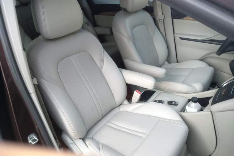 Used Buick GL8 2018 ES 28T Comfort Model China VI Standard
