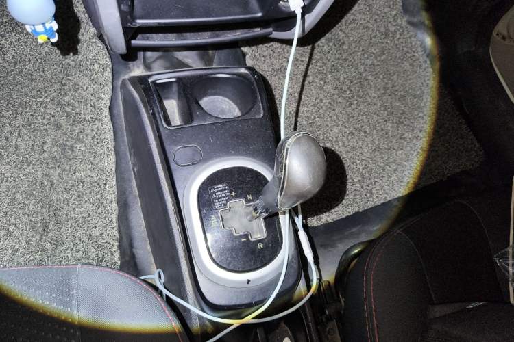 Used CHANGAN CX20 2014 1.4L IMT Sunroof Navigation Version China IV Standard