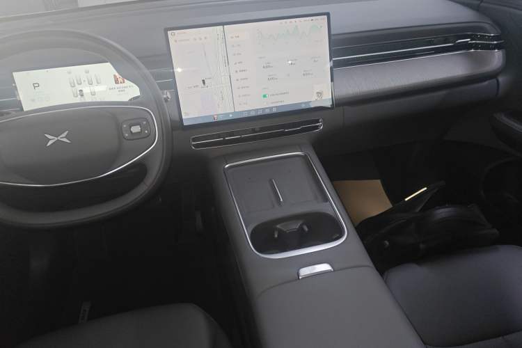 Used XPeng G6 2025 625 Long-Range Max Flagship Edition