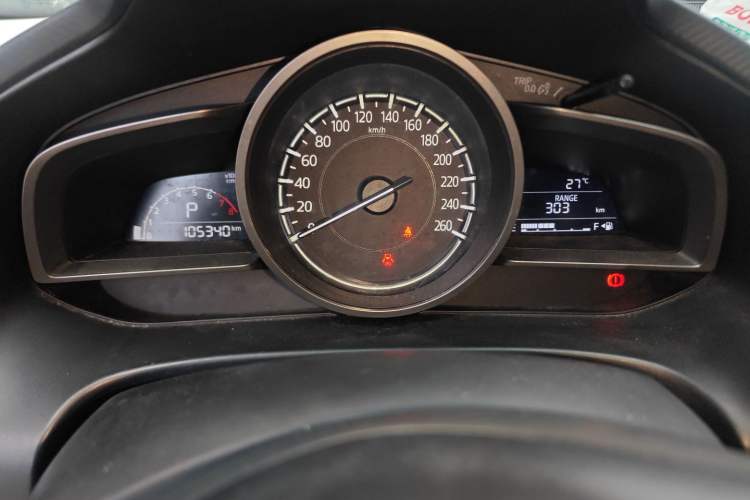 Used Mazda 3 Axela 2017 Sedan 1.5L Automatic Comfort Model Emission Standard China V Instrument Cluster