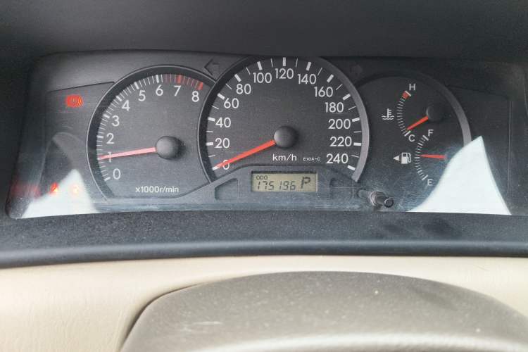 Used Toyota Corolla EX 2011 1.6L Automatic Classic Edition Odometer Close Up