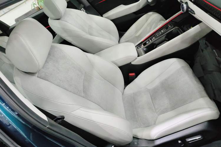 Used Honda Accord New Energy 2023 2.0L ePHEV Flagship Edition Right Front Seat