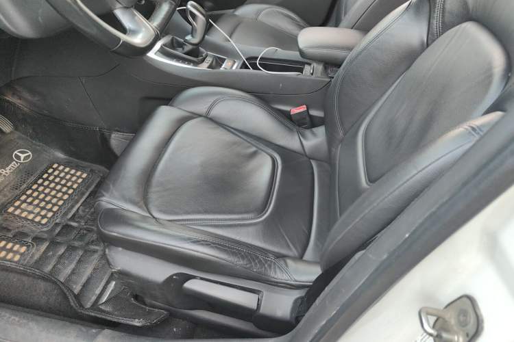 Used DS 5LS 2014 1.6T Elegant Version THP160