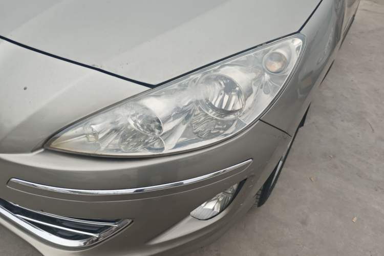 Used Peugeot 408 2013 2.0L Automatic Comfort Edition
