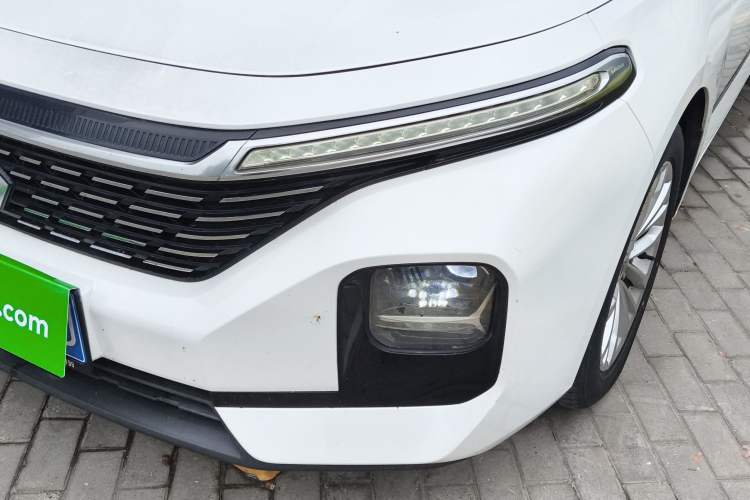 Used Baojun RC-5 2020 1.5T CVT Smart Luxury Edition