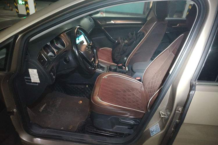 Used Volkswagen Golf 2016 230TSI Automatic Comfort Version