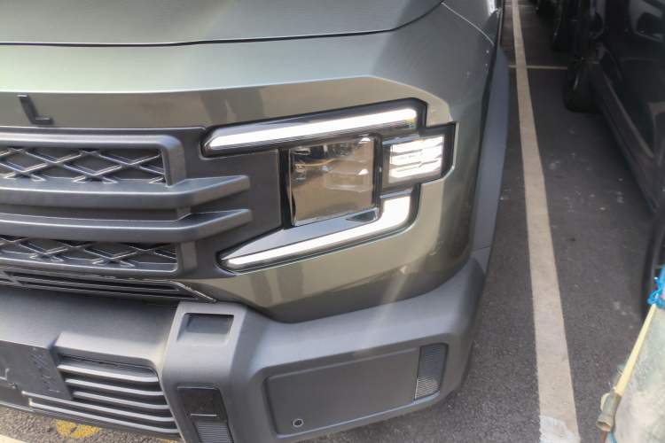 Used Deepal G318 2024 Four-Wheel-Drive Air Suspension Model