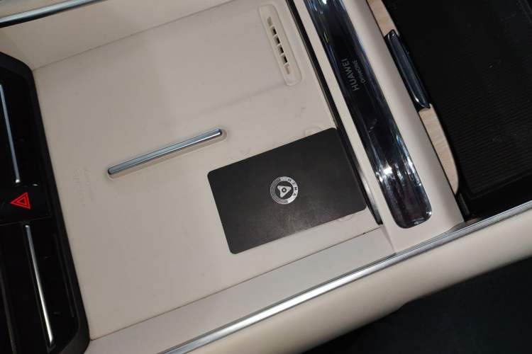 Used Hima Luxeed S7 2024 Ultra Four-Wheel Drive Flagship Edition