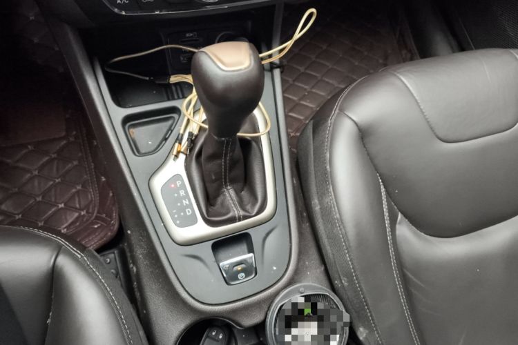 Used Jeep Cherokee 2016 2.0L Superior Edition
