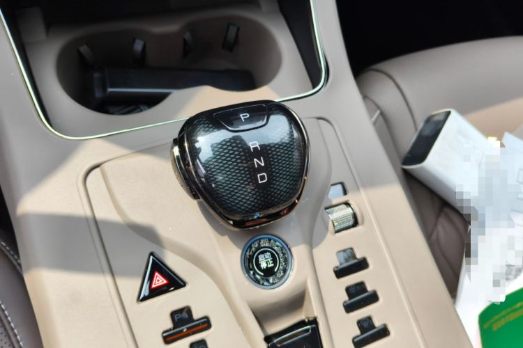 Used BYD Han 2025 EV Intelligent Driving Edition 605KM Prestige Model Gear Lever