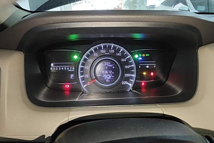 Used Honda Odyssey 2015 Revised 2.4L Luxury Edition
