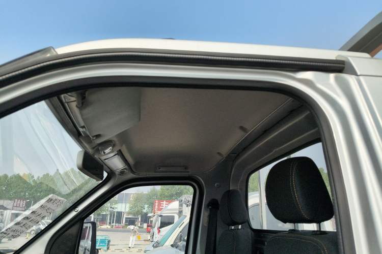 Used Karry Xiaoxiang X7 2024 AVIC Battery (3815 Cargo Box) Side-Panel Truck – Deluxe Model Headliner