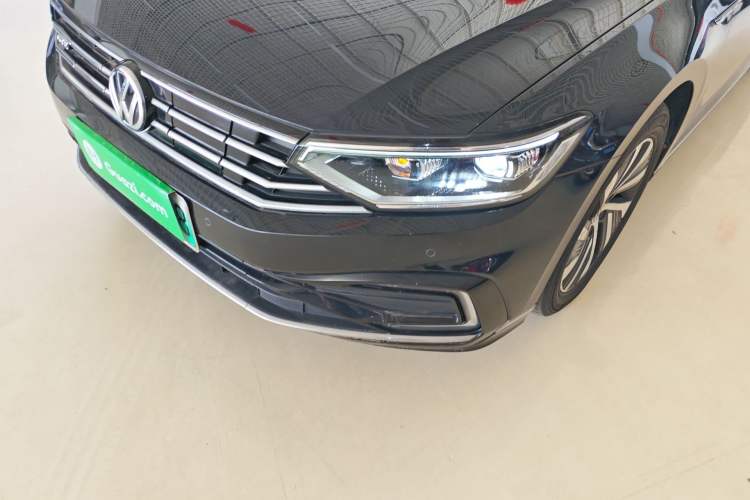 Used Volkswagen Magotan GTE Plug-in Hybrid 2020 GTE Luxury Model Left Front Headlight